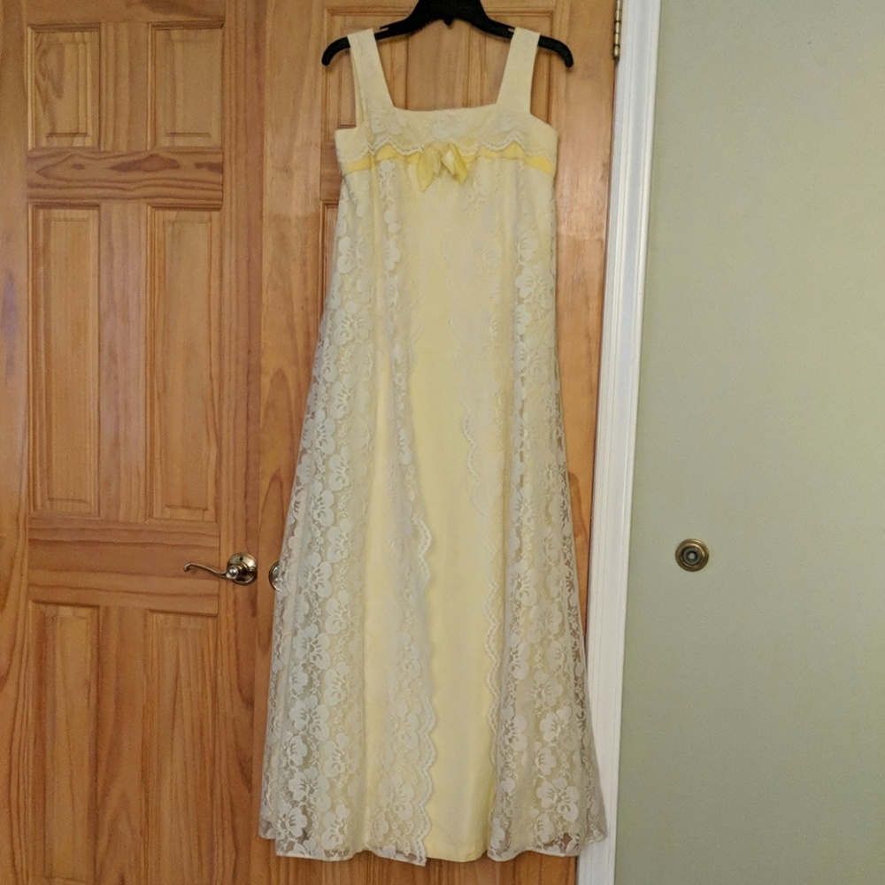 Jane Austen Emma style yellow lace dress